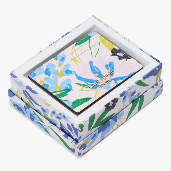 kate spade Handbags - Kate Spade Madison Floral Card holder